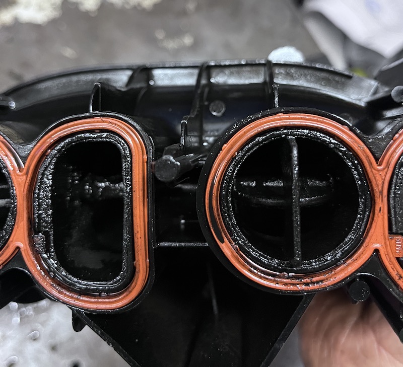 11618507239 N47 впускний коллектор